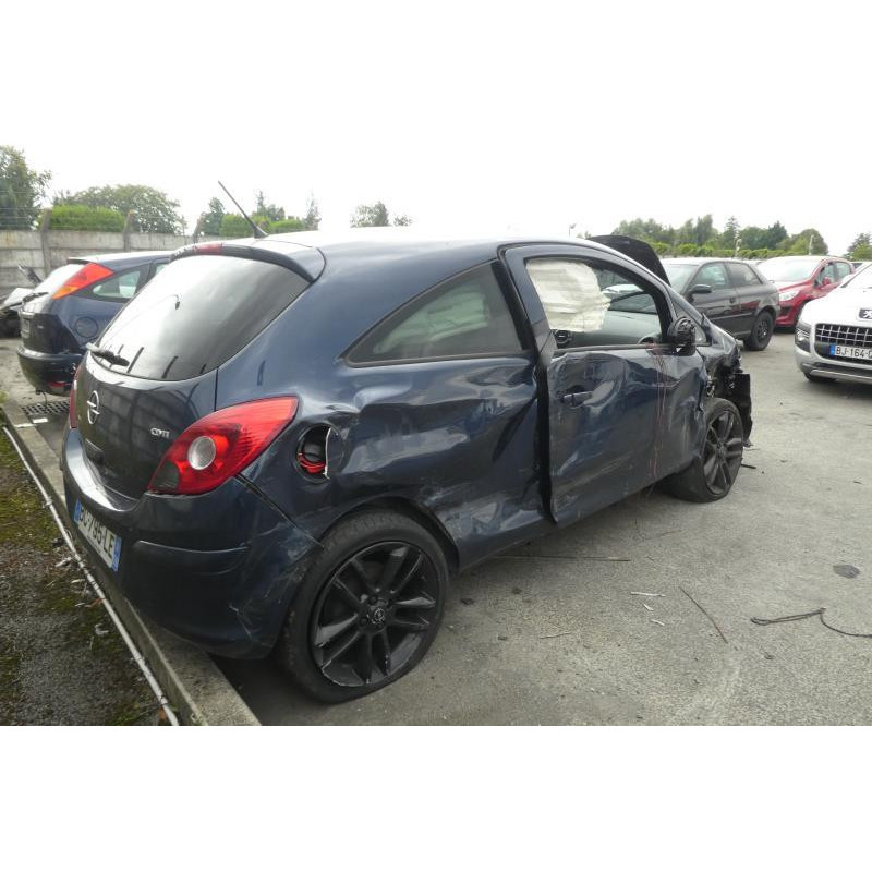 Leve vitre electrique avant gauche OPEL CORSA D Photo n°3