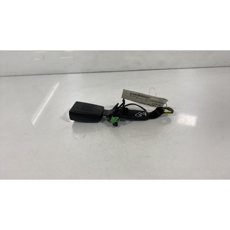 Attache ceinture avant droit VOLKSWAGEN POLO 5 Photo n°2