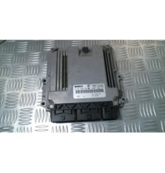 Calculateur moteur RENAULT CLIO 4