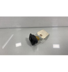 Interrupteur de leve vitre avant droit FORD FIESTA 6