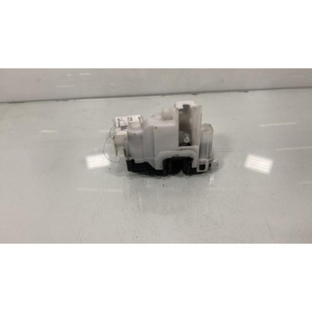Serrure avant droit FORD KA 2