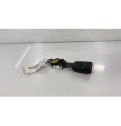 Attache ceinture avant droit NISSAN PRIMERA 4