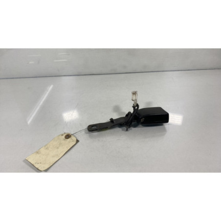 Attache ceinture avant gauche NISSAN PRIMERA 4 Photo n°1