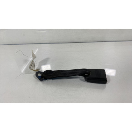 Attache ceinture arriere droit PEUGEOT 206 Photo n°1