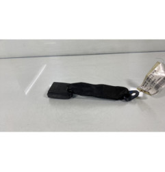 Attache ceinture arriere droit PEUGEOT 206