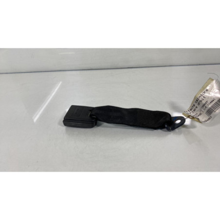 Attache ceinture arriere droit PEUGEOT 206