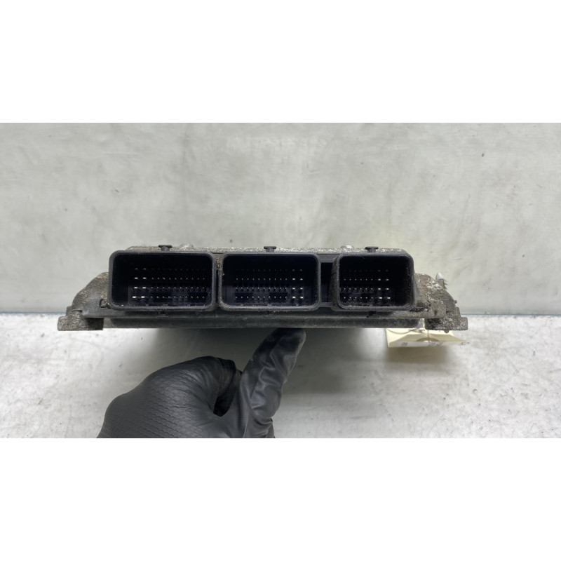 Calculateur moteur FORD FOCUS 2 Photo n°1