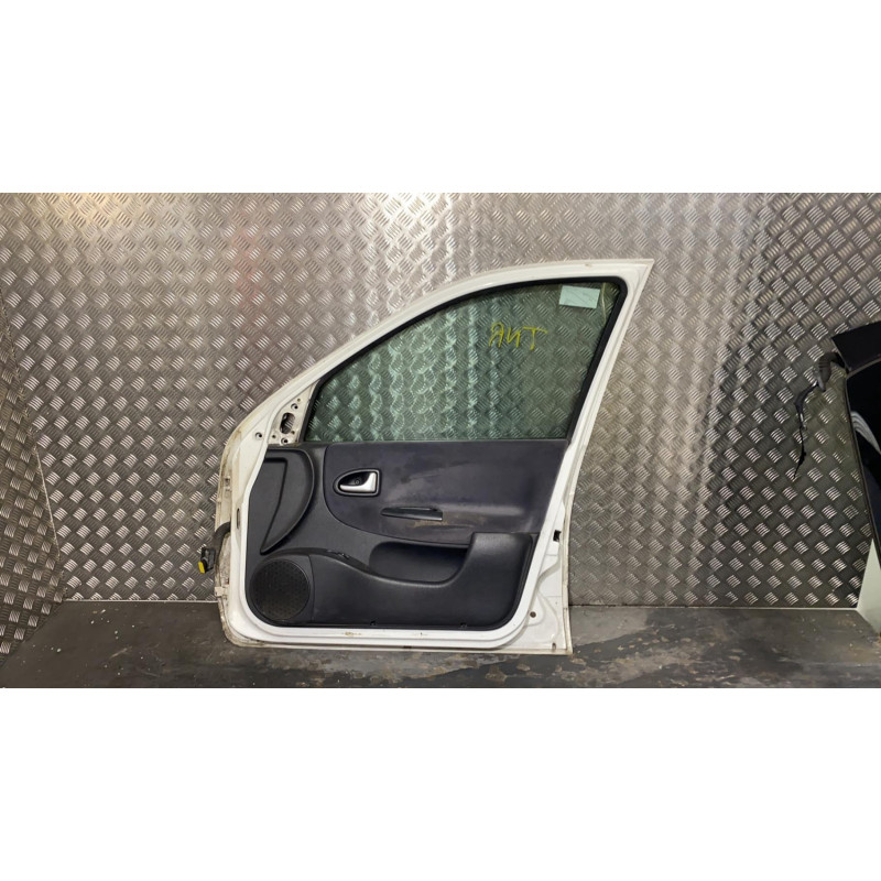 Porte avant droit RENAULT MEGANE 1 Photo n°3