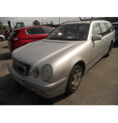 Feu arriere secondaire droit (feux) MERCEDES CLASSE E 210