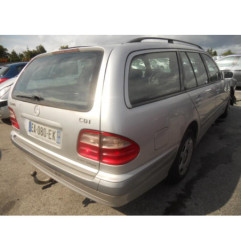 Feu arriere secondaire droit (feux) MERCEDES CLASSE E 210