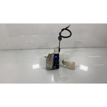 Serrure avant droit VOLKSWAGEN GOLF 5