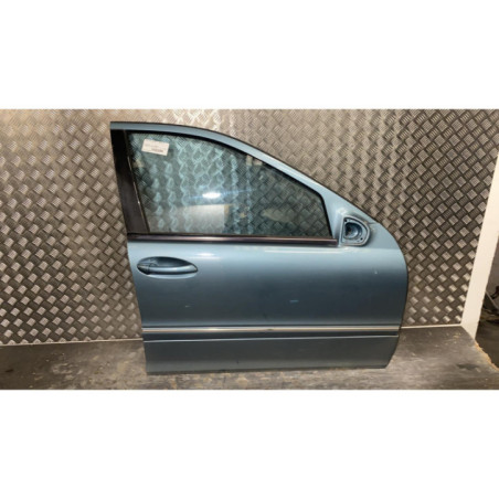 Porte avant droit MERCEDES CLASSE C 203 Photo n°1