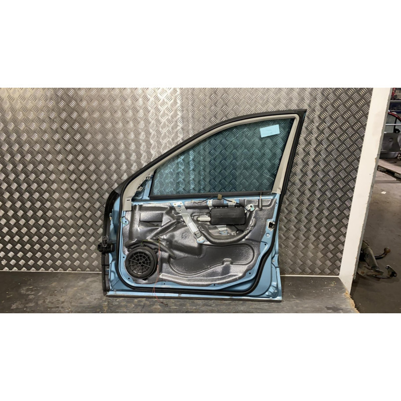 Porte avant droit MERCEDES CLASSE C 203 Photo n°4