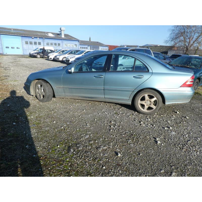 Porte avant droit MERCEDES CLASSE C 203 Photo n°13