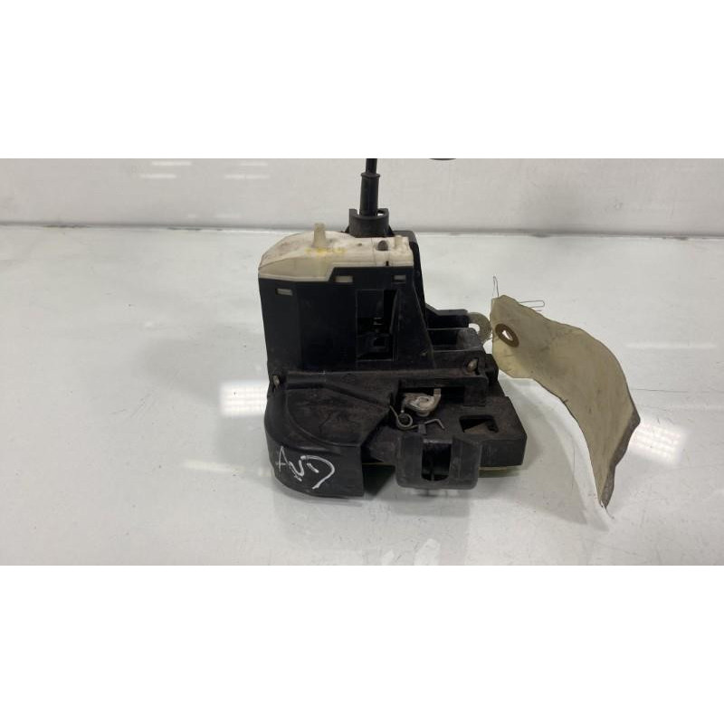 Serrure avant droit RENAULT CLIO 2 Photo n°3