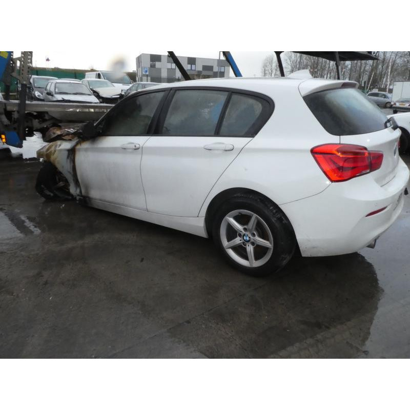 Bouton de coffre BMW SERIE 1 F20 Photo n°5
