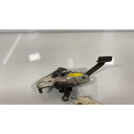 Fermeture de capot PEUGEOT 107