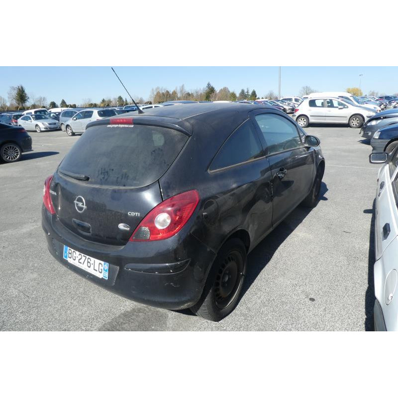 Leve vitre electrique avant gauche OPEL CORSA D Photo n°9