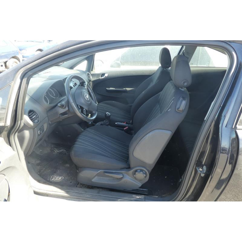 Leve vitre electrique avant gauche OPEL CORSA D Photo n°10