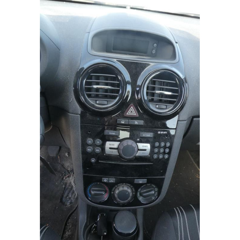 Leve vitre electrique avant gauche OPEL CORSA D Photo n°11
