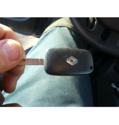 Aile avant gauche RENAULT CLIO 3