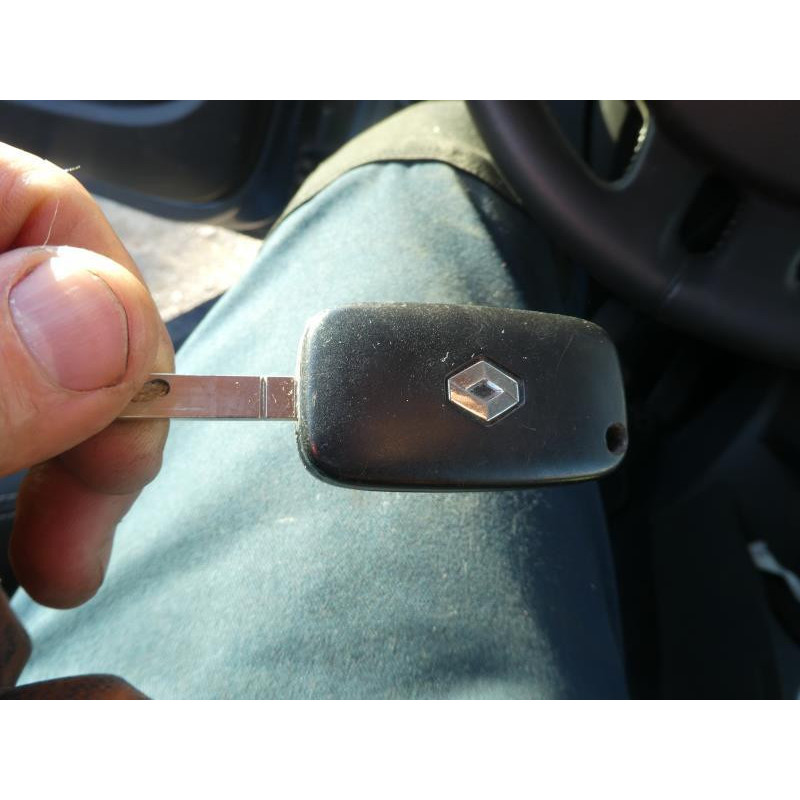 Aile avant gauche RENAULT CLIO 3 Photo n°15