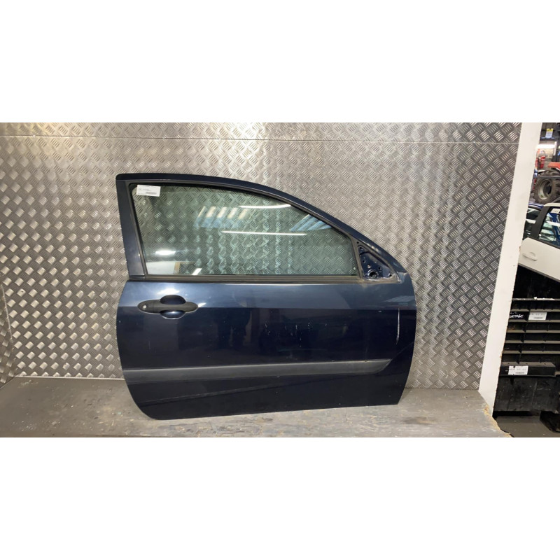 Porte avant droit FORD FOCUS 1 Photo n°1