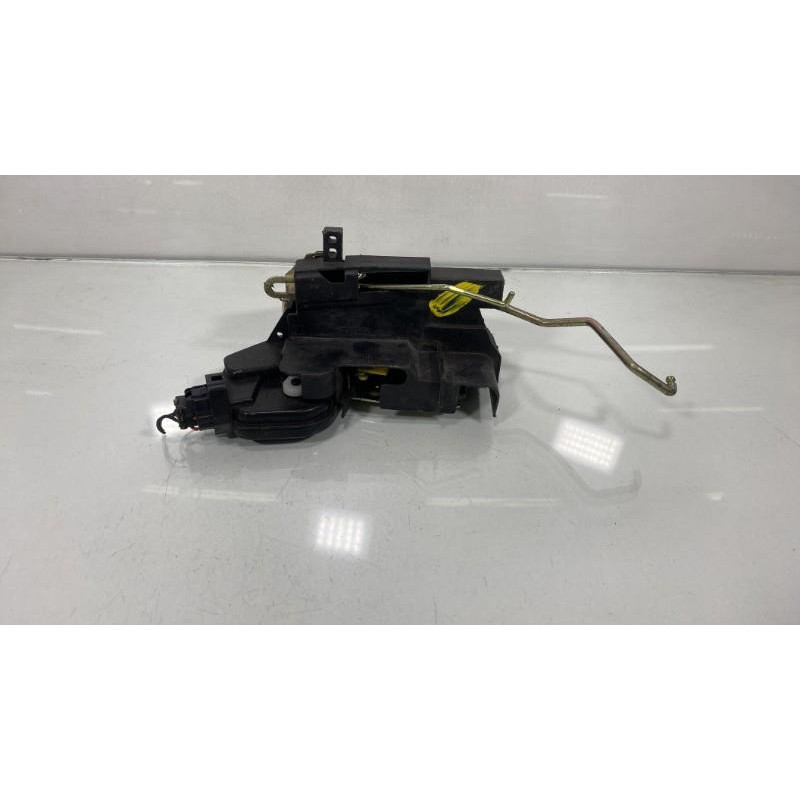 Serrure avant droit HYUNDAI MATRIX Photo n°2