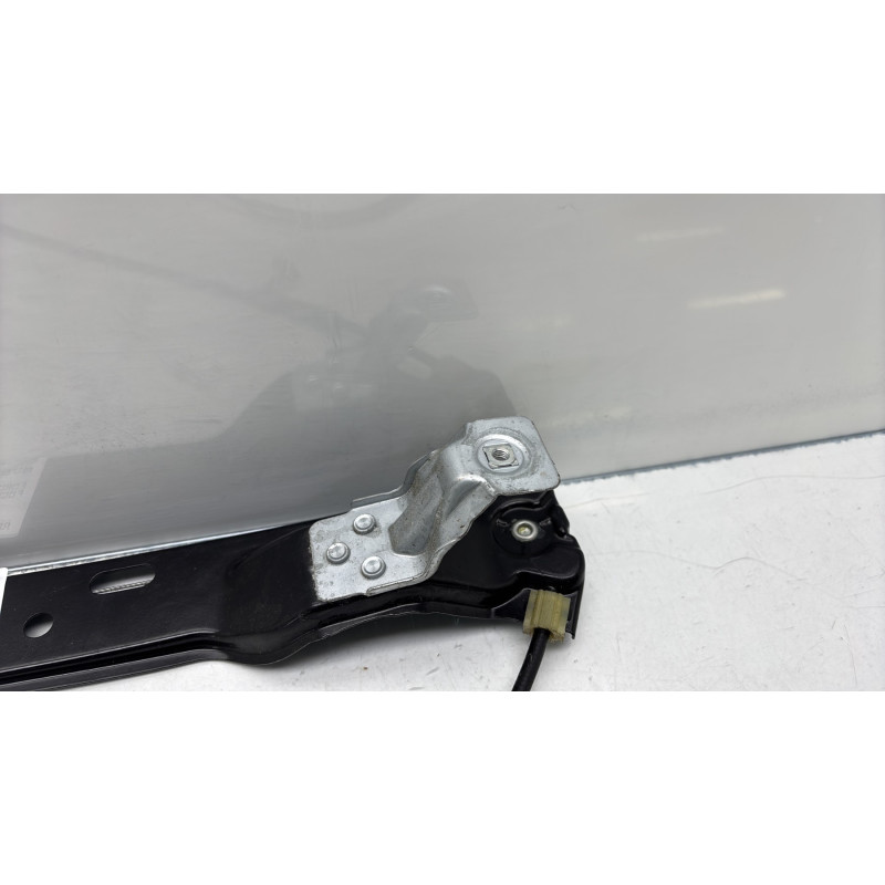 Leve vitre electrique avant droit FORD FOCUS 3 Photo n°4