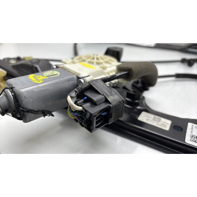 Leve vitre electrique avant droit FORD FOCUS 3 Photo n°7