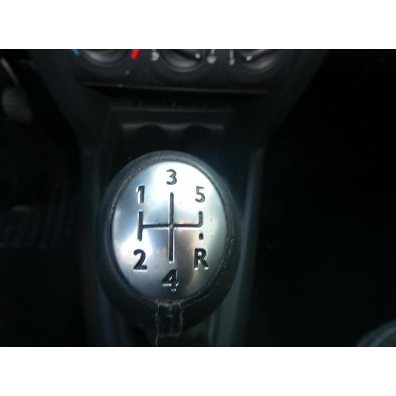 Bouton de coffre RENAULT CLIO 2 CAMPUS Photo n°11