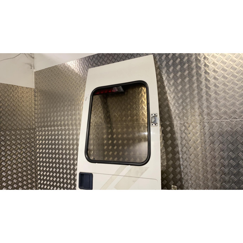 Porte de coffre droit PEUGEOT BOXER 1 Photo n°4