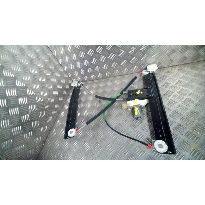 Leve vitre electrique avant droit FORD MONDEO 3 Photo n°2