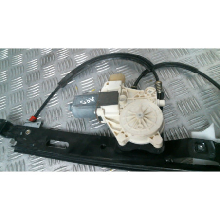 Leve vitre electrique arriere droit FORD MONDEO 3 Photo n°1