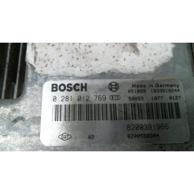 Calculateur moteur RENAULT SCENIC 2 Photo n°1