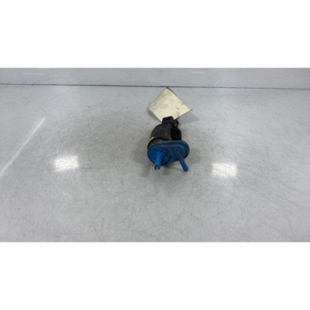 Pompe lave glace avant MERCEDES CLASSE A 168