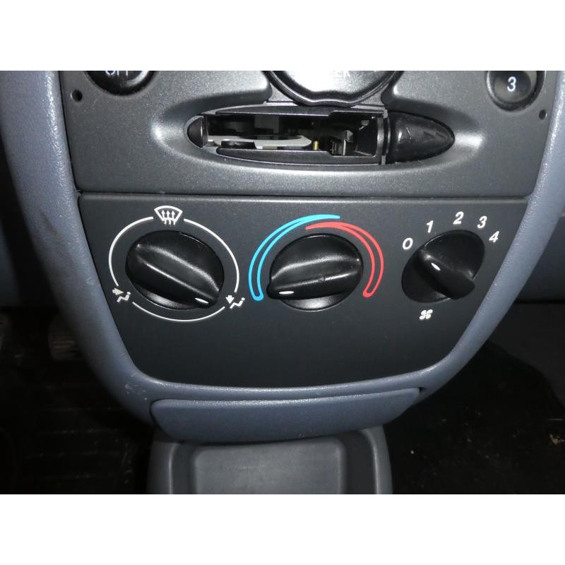 Leve vitre mecanique avant droit FORD FIESTA 4 Photo n°9