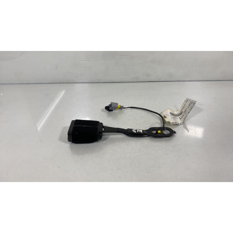 Attache ceinture avant droit PEUGEOT 2008 1 Photo n°3