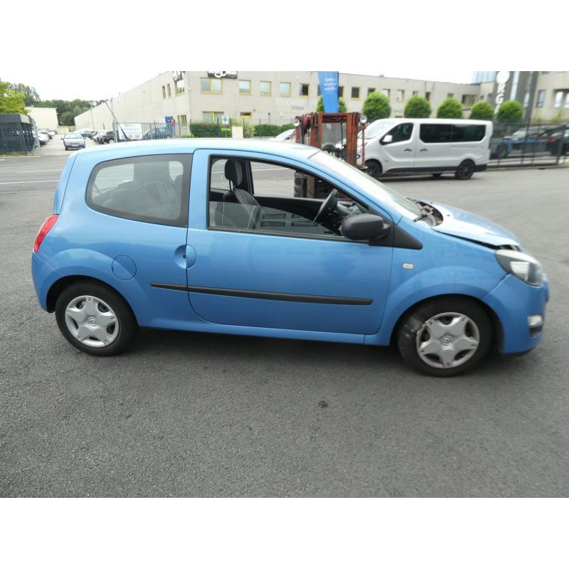Feu arriere secondaire droit (feux) RENAULT TWINGO 2 Photo n°10