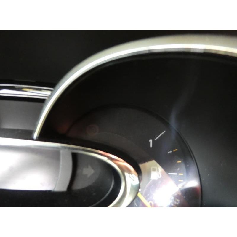 Verin de coffre RENAULT CLIO 4 Photo n°9