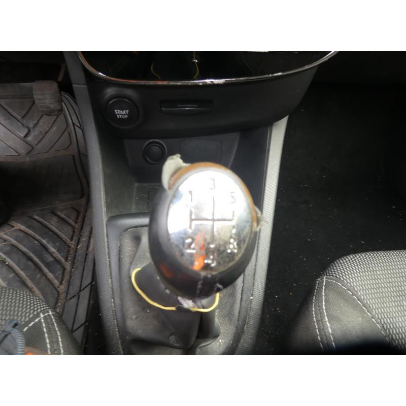 Pivot de moyeu avant droit RENAULT CLIO 4 Photo n°4