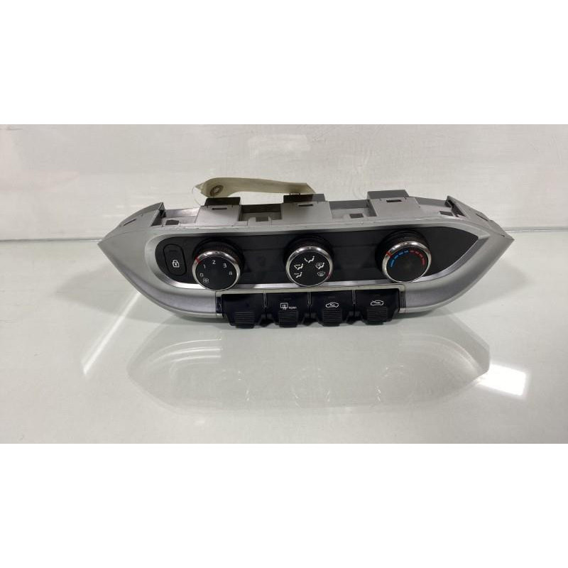Commande chauffage KIA RIO 3 Photo n°3