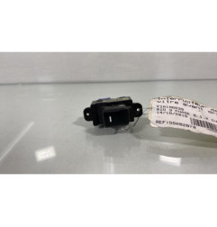 Interrupteur de leve vitre avant droit KIA RIO 3