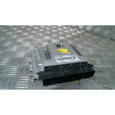 Calculateur moteur RENAULT CLIO 4 Photo n°1