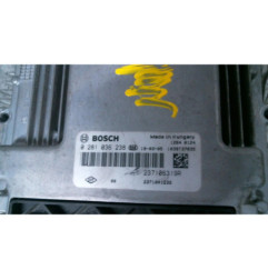 Calculateur moteur RENAULT CLIO 4