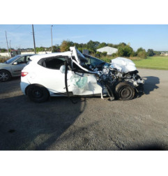 Calculateur moteur RENAULT CLIO 4