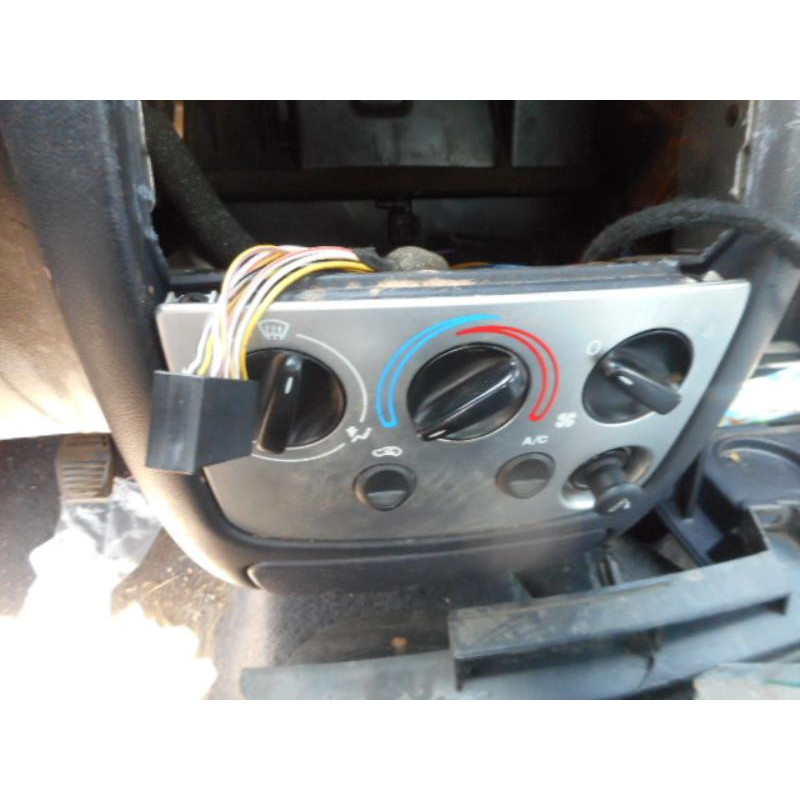 Trappe d'essence FORD PUMA Photo n°8