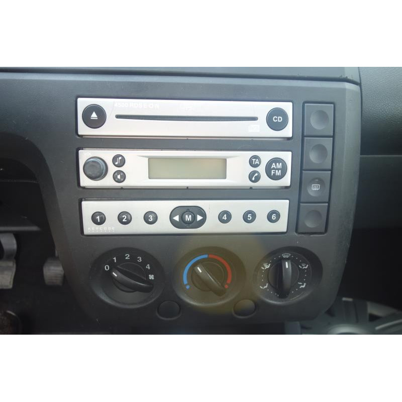 Moteur essuie glace arriere FORD FIESTA 5 Photo n°9