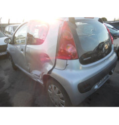 Moteur essuie glace arriere PEUGEOT 107
