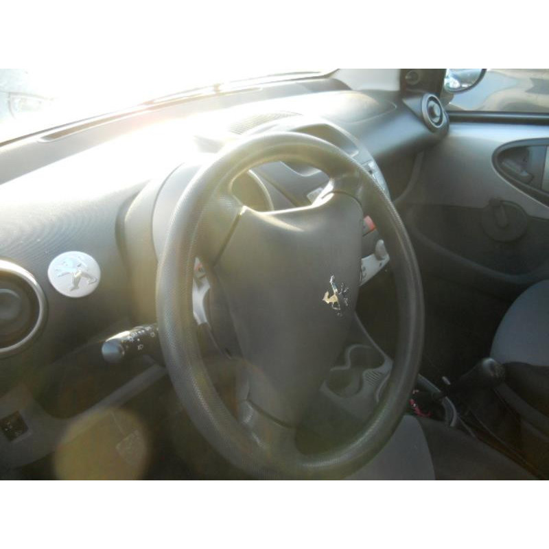 Moteur essuie glace arriere PEUGEOT 107 Photo n°10